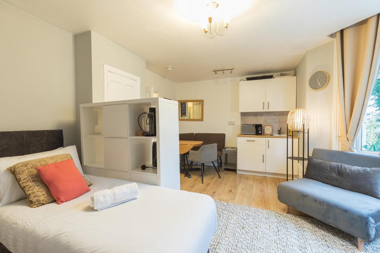 Sylish Studio Apartment Close To Station Brighton ภายนอก รูปภาพ