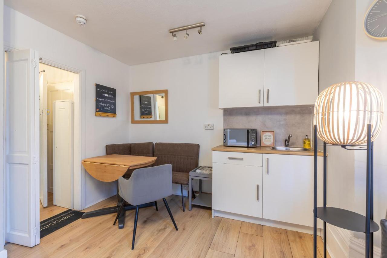 Sylish Studio Apartment Close To Station Brighton ภายนอก รูปภาพ
